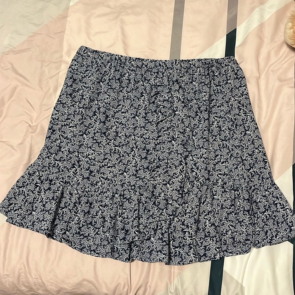 NWOT Michael Kors Ruffle Paisley Print Crepe Skirt